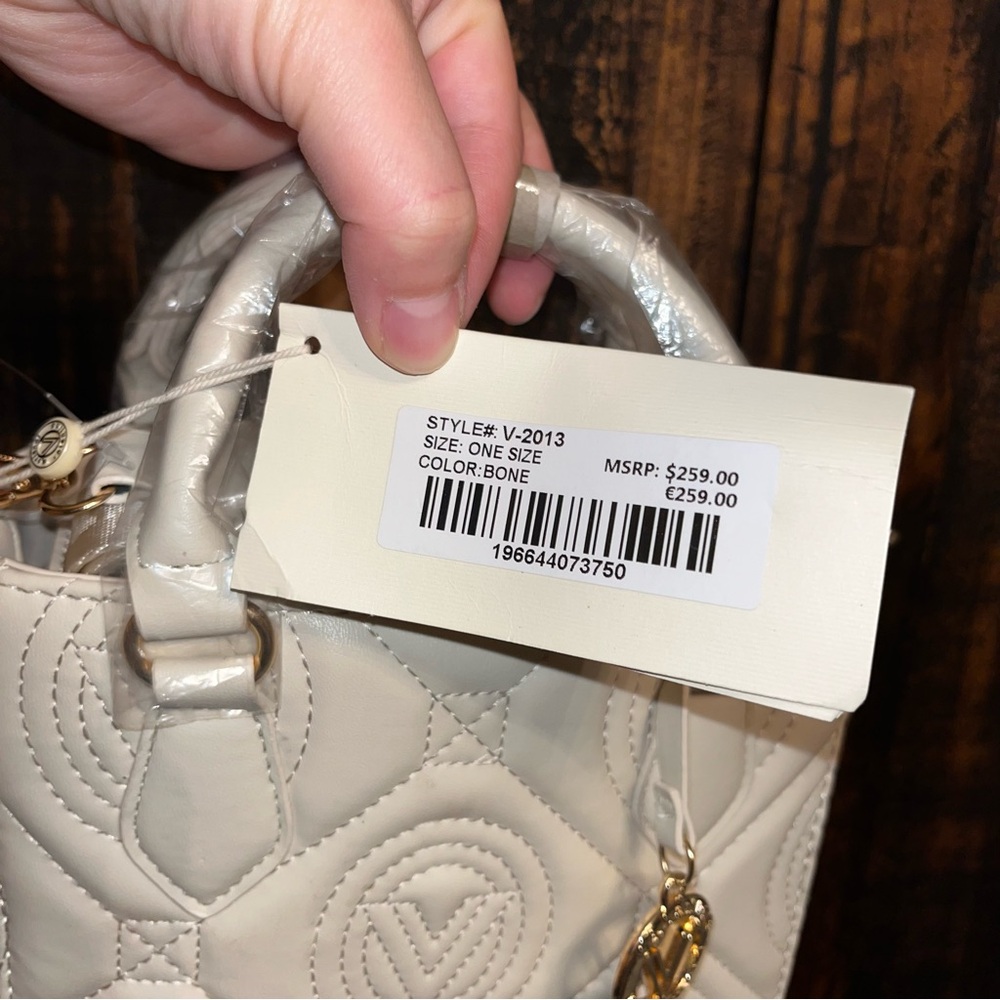 Valentino Orlandi Elegant Quilted Handbag in color bone - Picture 4 of 4